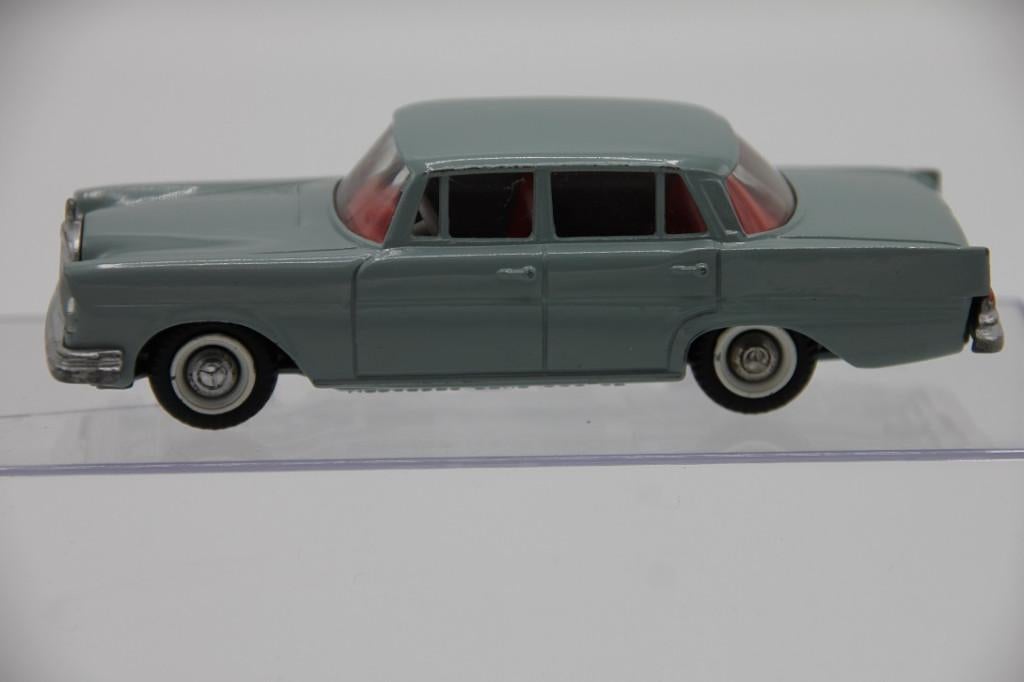 Tekno Denmark Mercedes 220 SE # 726 grijsgroen, Ophalen of Verzenden, Zo goed als nieuw, Auto, Overige merken