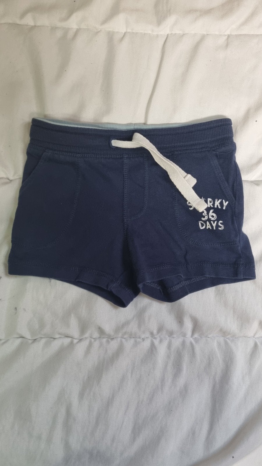 Leuk blauw zomerbroekje H&M maat 68, Kinderen en Baby's, Babykleding | Maat 68, Gebruikt, Broekje, Jongetje of Meisje, H&M