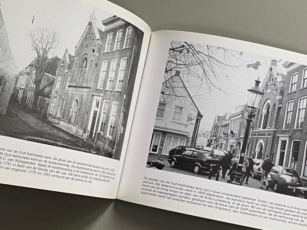 Oudewater  - De camera vergelijkt (2005), Boeken, Ophalen of Verzenden, 20e eeuw of later, Zo goed als nieuw