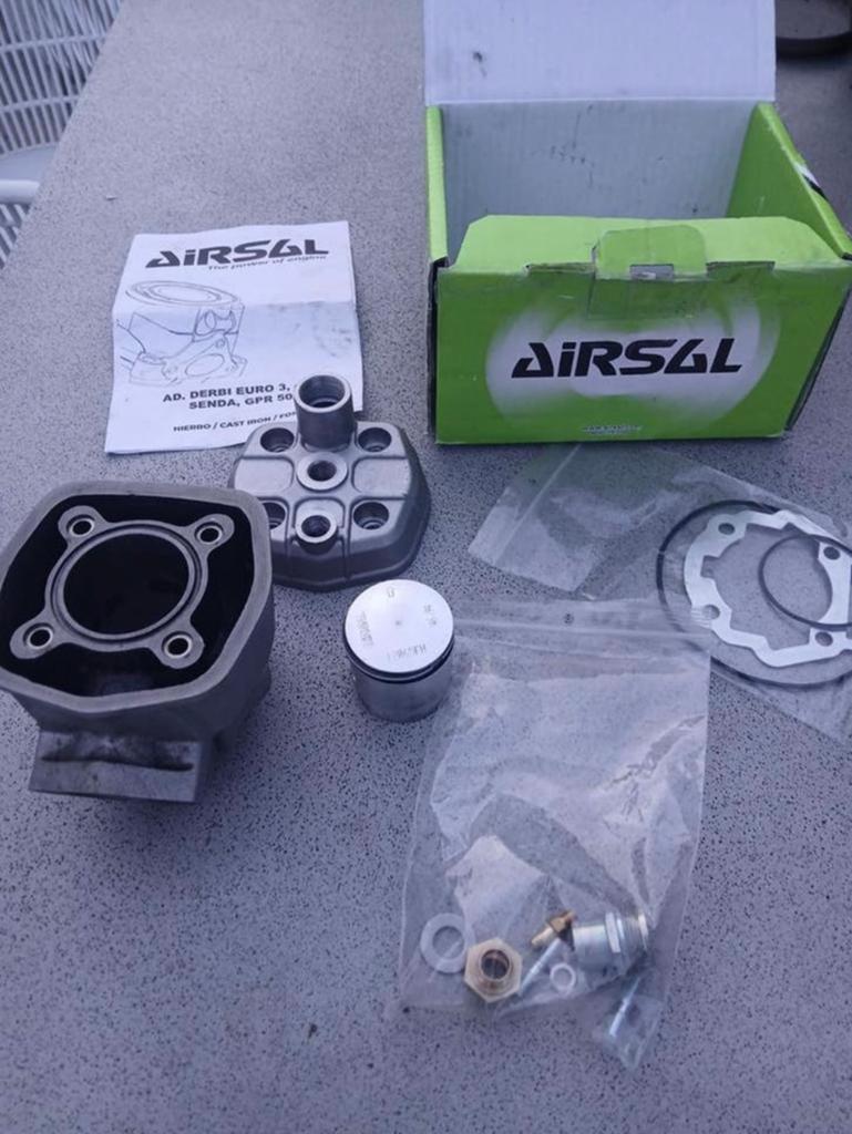 Airsal 70 cc derbi ot blok gietijzer, Ophalen of Verzenden, Zo goed als nieuw, Blok