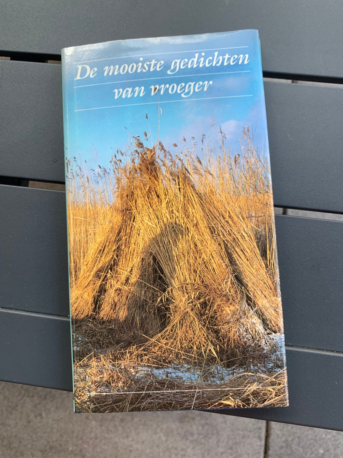 De mooiste gedichten van vroeger, Boeken, Ophalen of Verzenden, Zo goed als nieuw