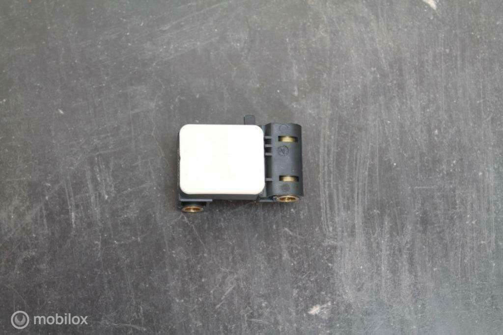 Airbag sensor links of rechts bmw 3 serie e92 (2005-2013)