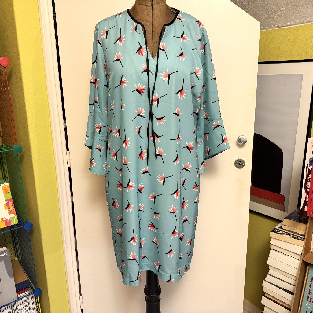Esqualo jurk Maat 42 ZGAN!, Kleding | Dames, Jurken, Maat 42/44 (L), Esqualo, Zo goed als nieuw, Knielengte