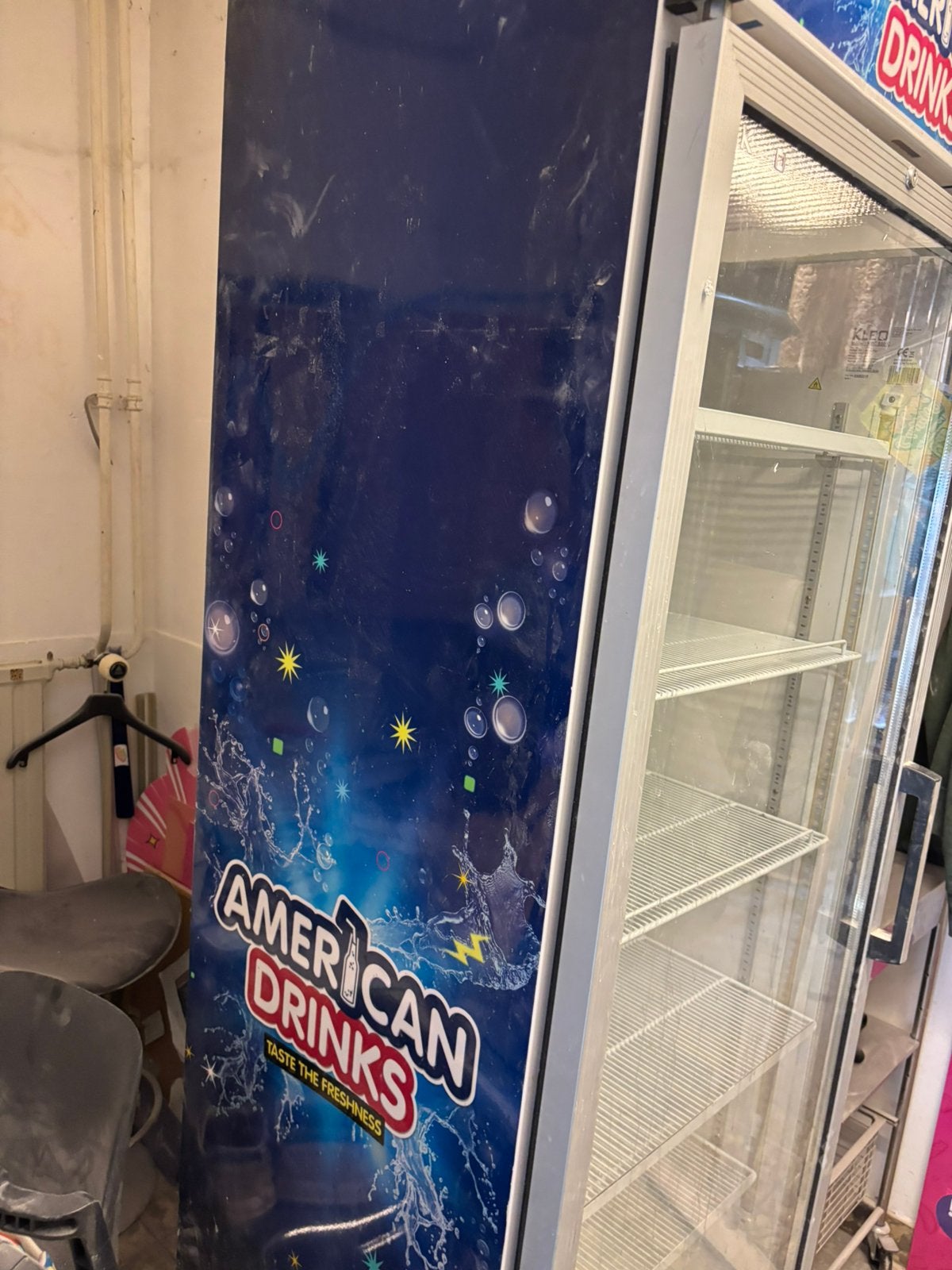 Gratis gebruikte drank koelkast, Witgoed en Apparatuur, Ophalen, 200 liter of meer, 160 cm of meer, Zonder vriesvak