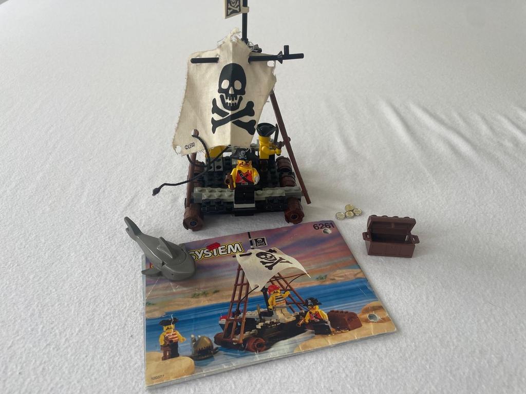 LEGO Pirates Vlot met Haai (6261) - Compleet met instructies, Kinderen en Baby's, Speelgoed | Duplo en Lego, Gebruikt, Lego, Compleet