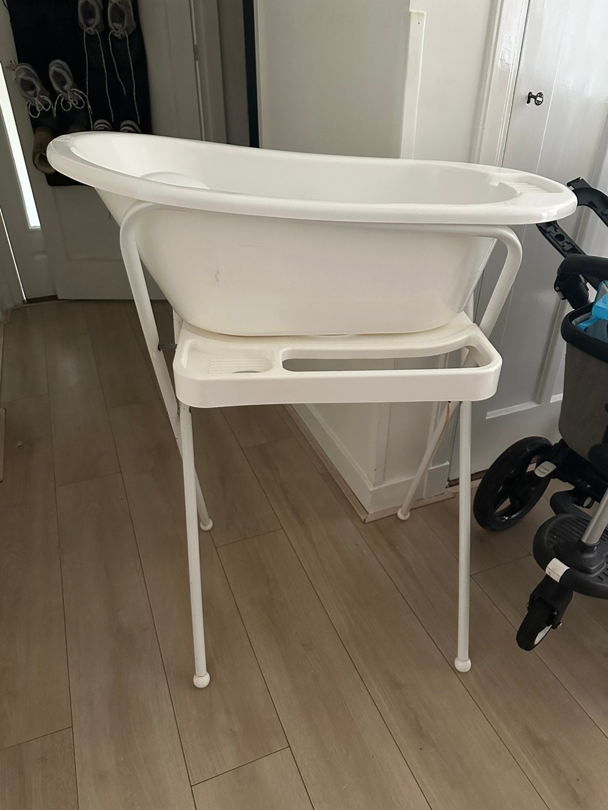 Bébé-jou standaard met bad en badzitje, Ophalen, Gebruikt, Badje, Bébé-jou