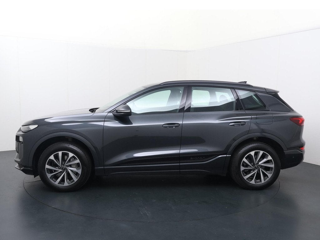 Audi Q6 e-tron Advanced edition performance 100 kWh | 306 PK, Auto's, Audi, Gebruikt, Q6 e-tron, Verwarming stoelen achter, Audi Selectie :plus