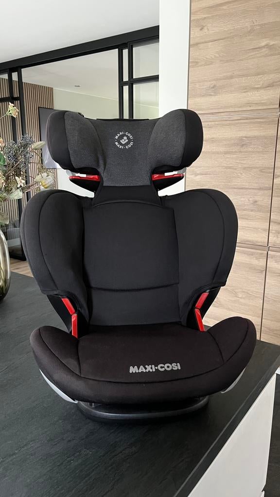 3 stuks maxi cosi, Kinderen en Baby's, Autostoeltjes, Ophalen, Autogordel of Isofix, Gebruikt, 15 t/m 36 kg