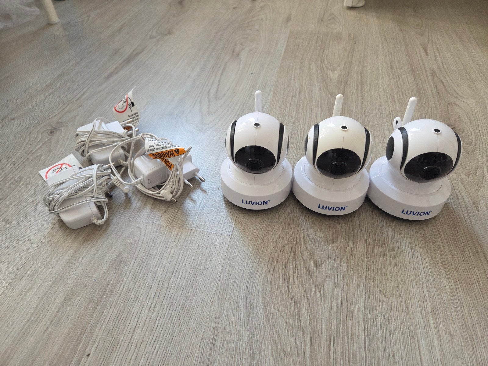 3x Luvion babyfoon camera's (LET OP: GEEN monitor), Ophalen of Verzenden, Zo goed als nieuw, Camera