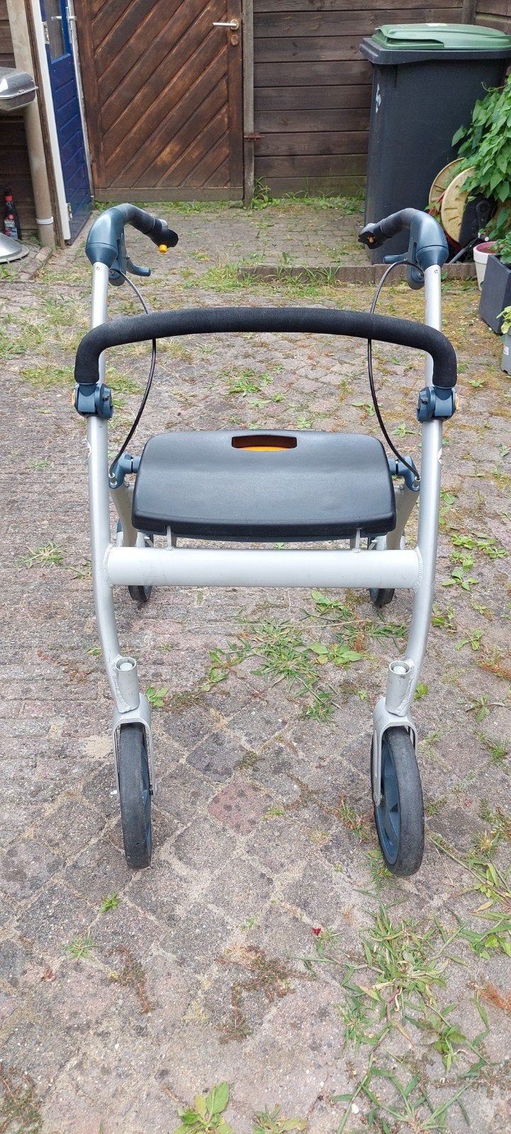 rolltor, Ophalen, Zo goed als nieuw