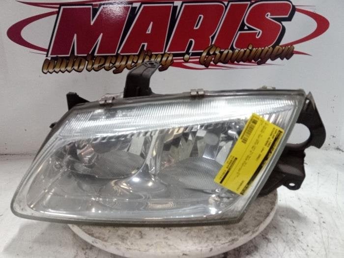 Koplamp links van een Nissan Almera, Gebruikt, -, -, Ophalen of Verzenden
