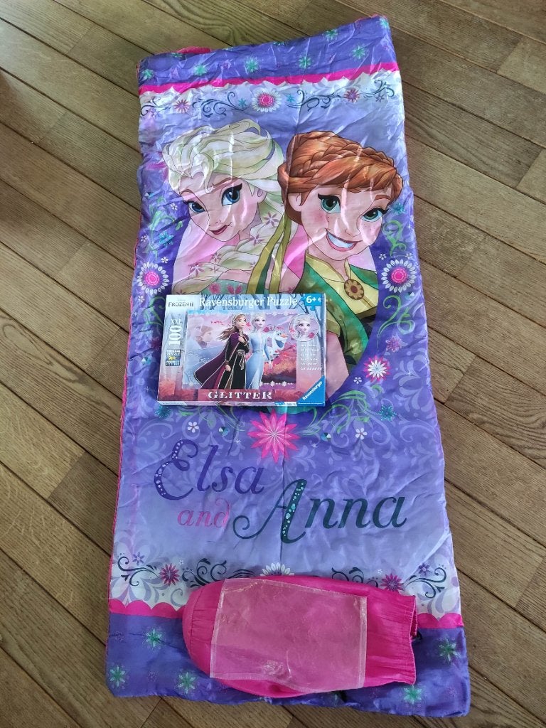 Frozen slaapzak en puzzel, Ophalen