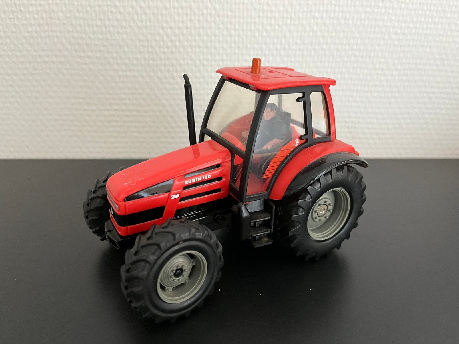 Same rubin 150 britains 1:32, Hobby en Vrije tijd, Modelauto's | 1:32, Ophalen of Verzenden, Zo goed als nieuw, Tractor of Landbouw