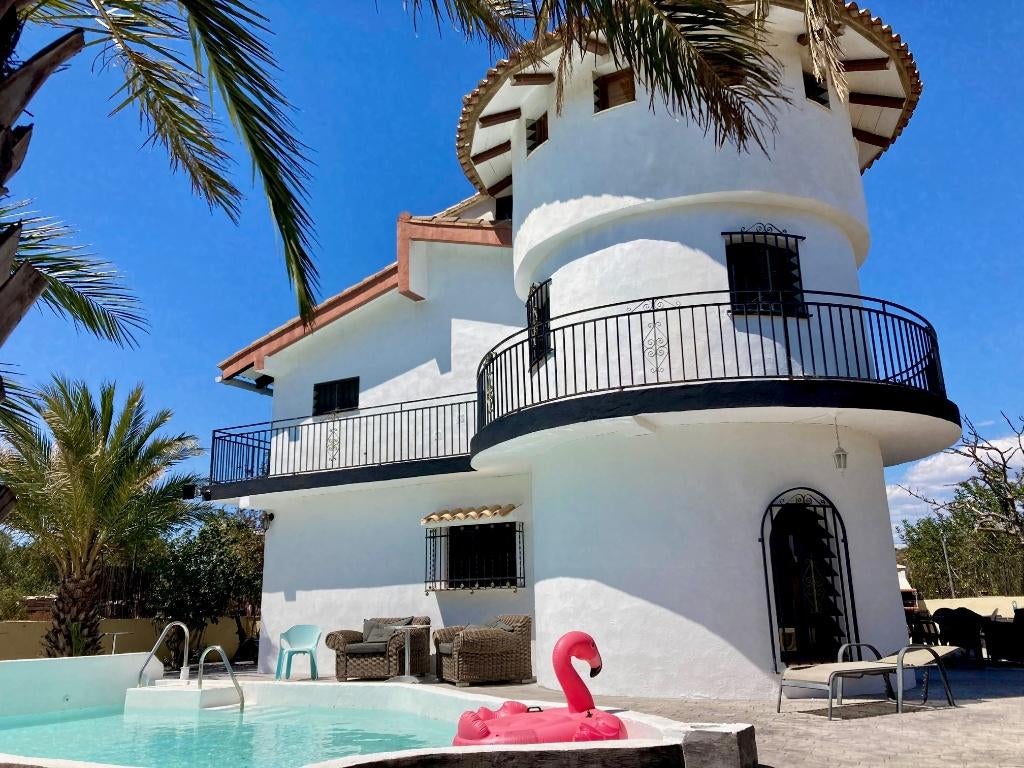 Vakantievilla met privé zwembad Valencia Spanje, Vakantie, Vakantiehuizen | Spanje, 8 personen, 4 of meer slaapkamers, In bergen of heuvels