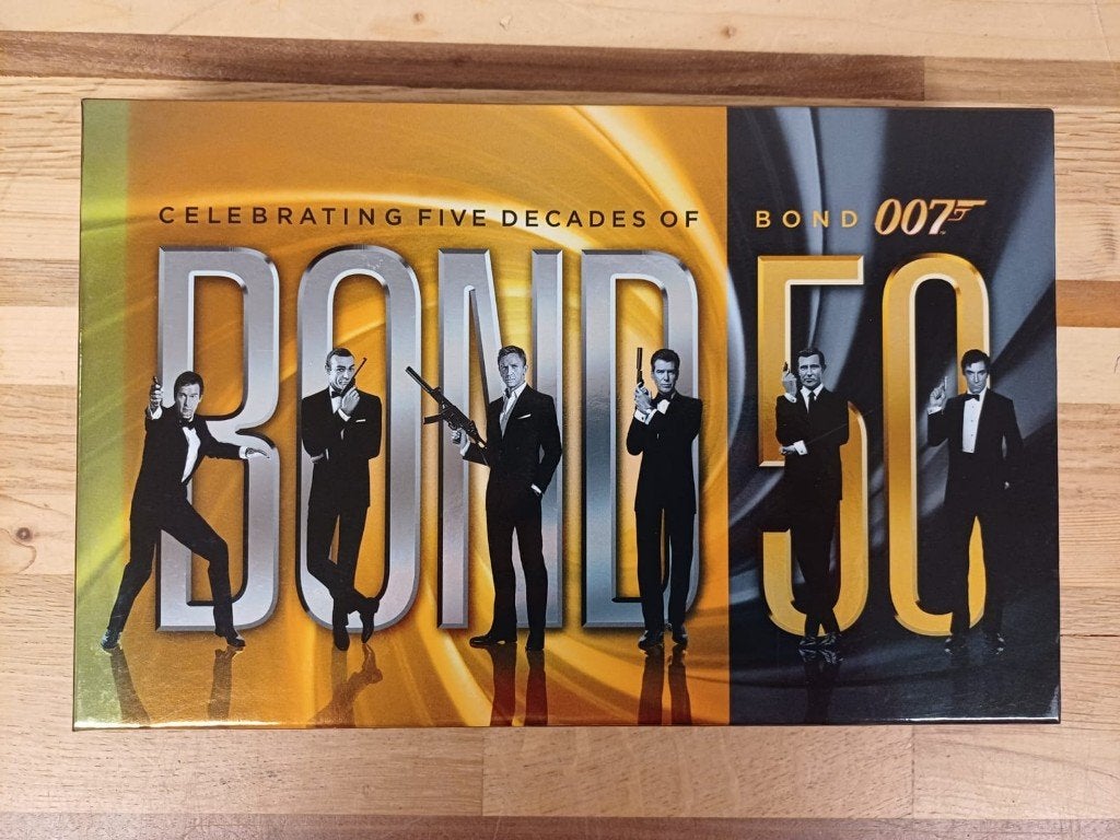 Celebrating Five Decades of Bond 007 - BOND 50, Vanaf 12 jaar, Ophalen of Verzenden, Zo goed als nieuw