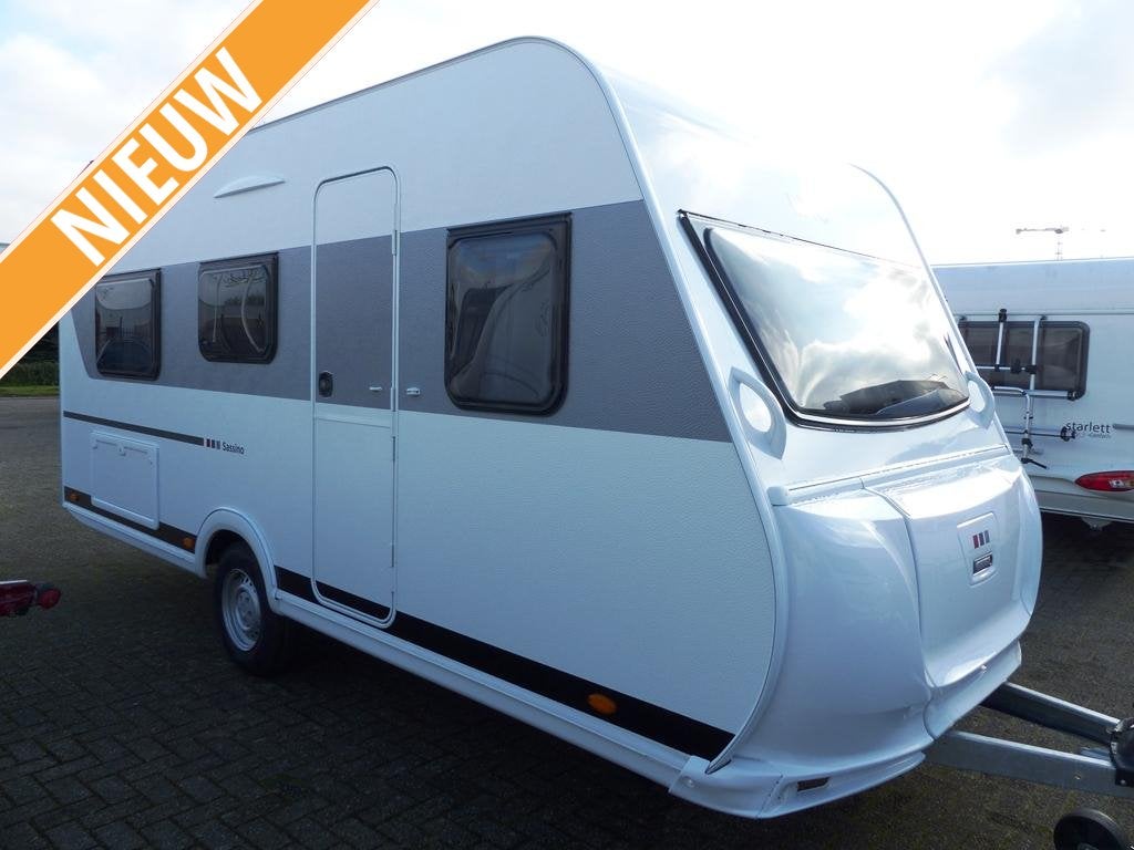 LMC Sassino 460 E € 2.500,- gratis opties!!, Caravans en Kamperen, Caravans, Schokbreker, Standaardzit, Tot en met 3, 5 tot 6 meter