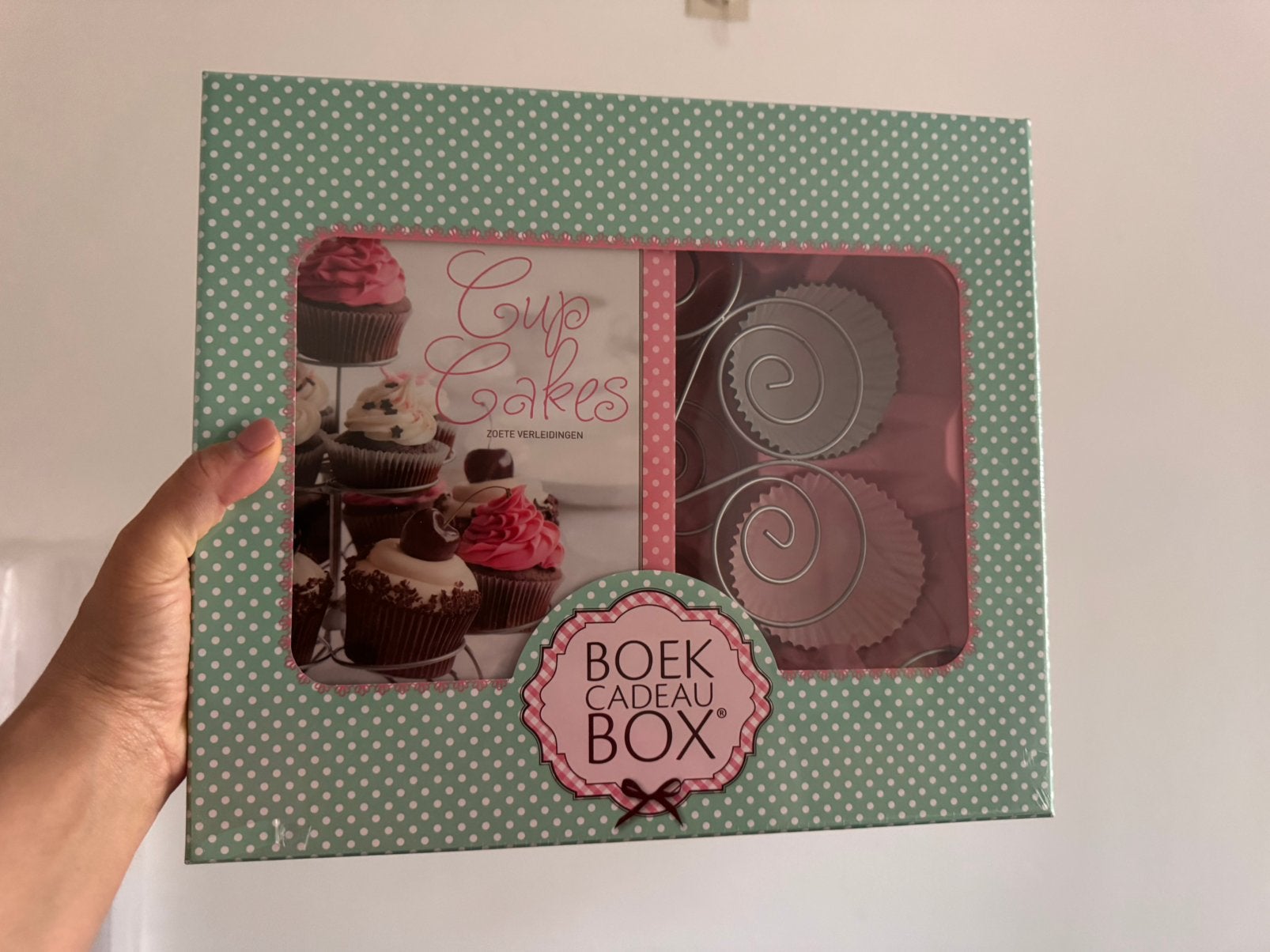 Nieuw Boek Cadeau Box: Cupcakes Zoete Verleidingen, Ophalen of Verzenden, Nieuw, Overige gebieden, Taart, Gebak en Desserts