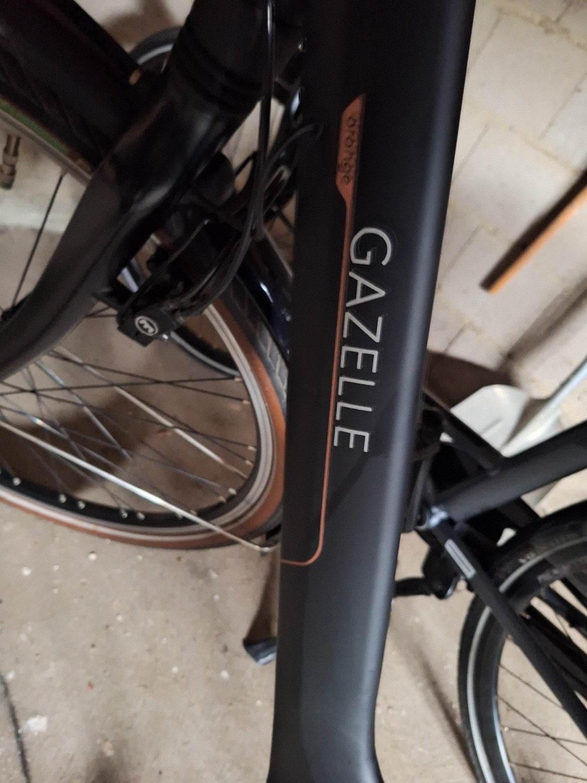 Gazelle Orange C7 HMB elektrische fiets met Bosch motor, Fietsen en Brommers, Ophalen of Verzenden, Zo goed als nieuw, 50 km per accu of meer