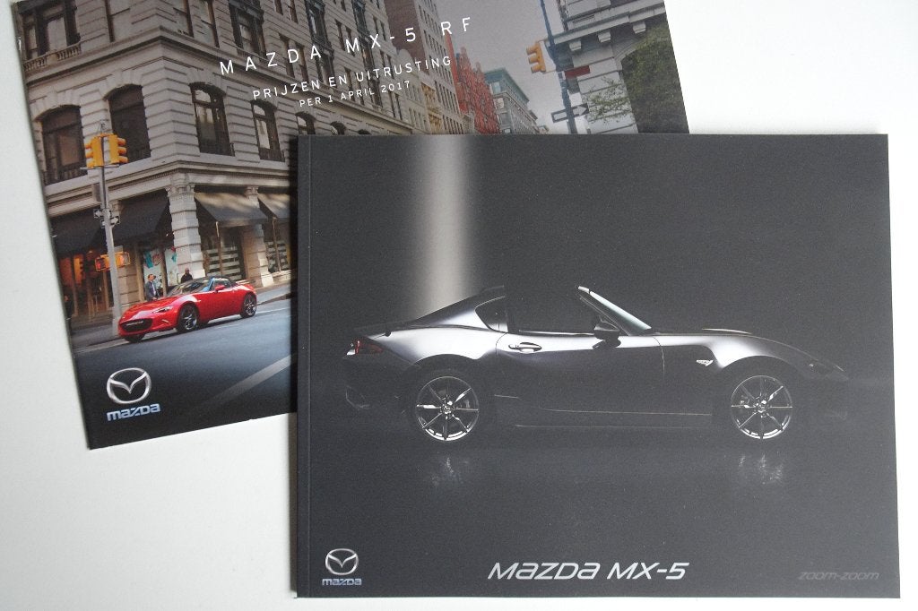 Mazda MX-5 RF Brochure & Prijslijst 2017, Boeken, Ophalen of Verzenden, Zo goed als nieuw, Mazda