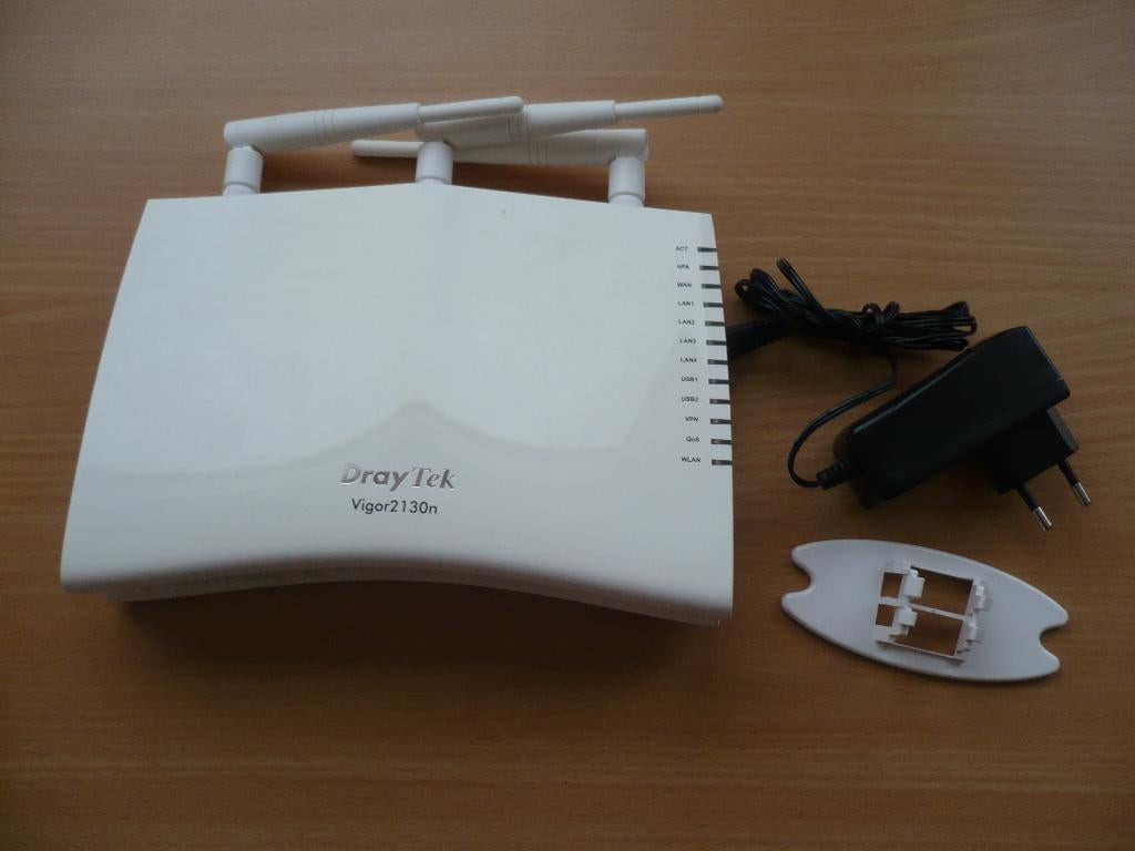 Draytek Vigor 2130n Gigabit Router, Ophalen, Zo goed als nieuw, Router, DrayTek