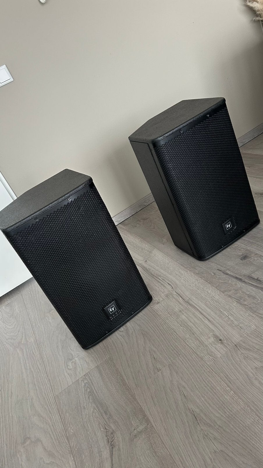 Electro-Voice ELX112P (set van 2) (L-Acoustics, rcf, qsc)