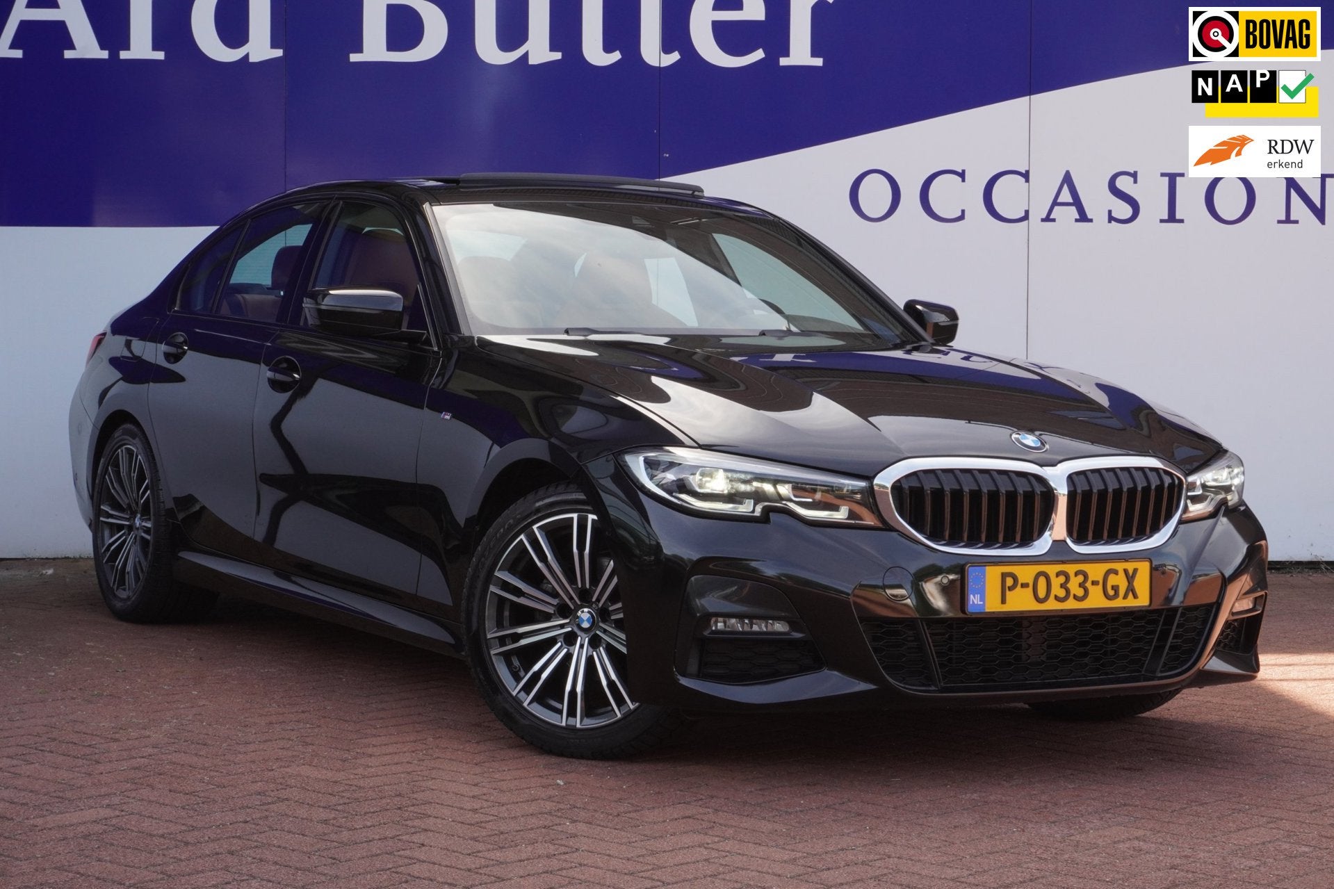 BMW 3-serie 318i Business Edition Plus M sport+M3-Stoelen+Le, Automaat, Achterwielaandrijving, Gebruikt, Euro 6