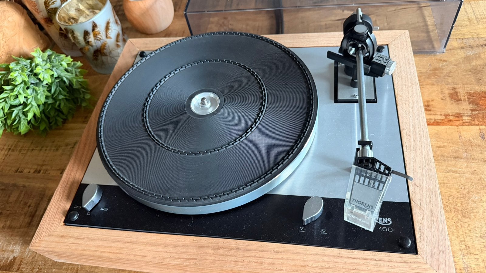 THORENS TD 160 platenspeler met eiken plint, Ophalen, Zo goed als nieuw, Thorens