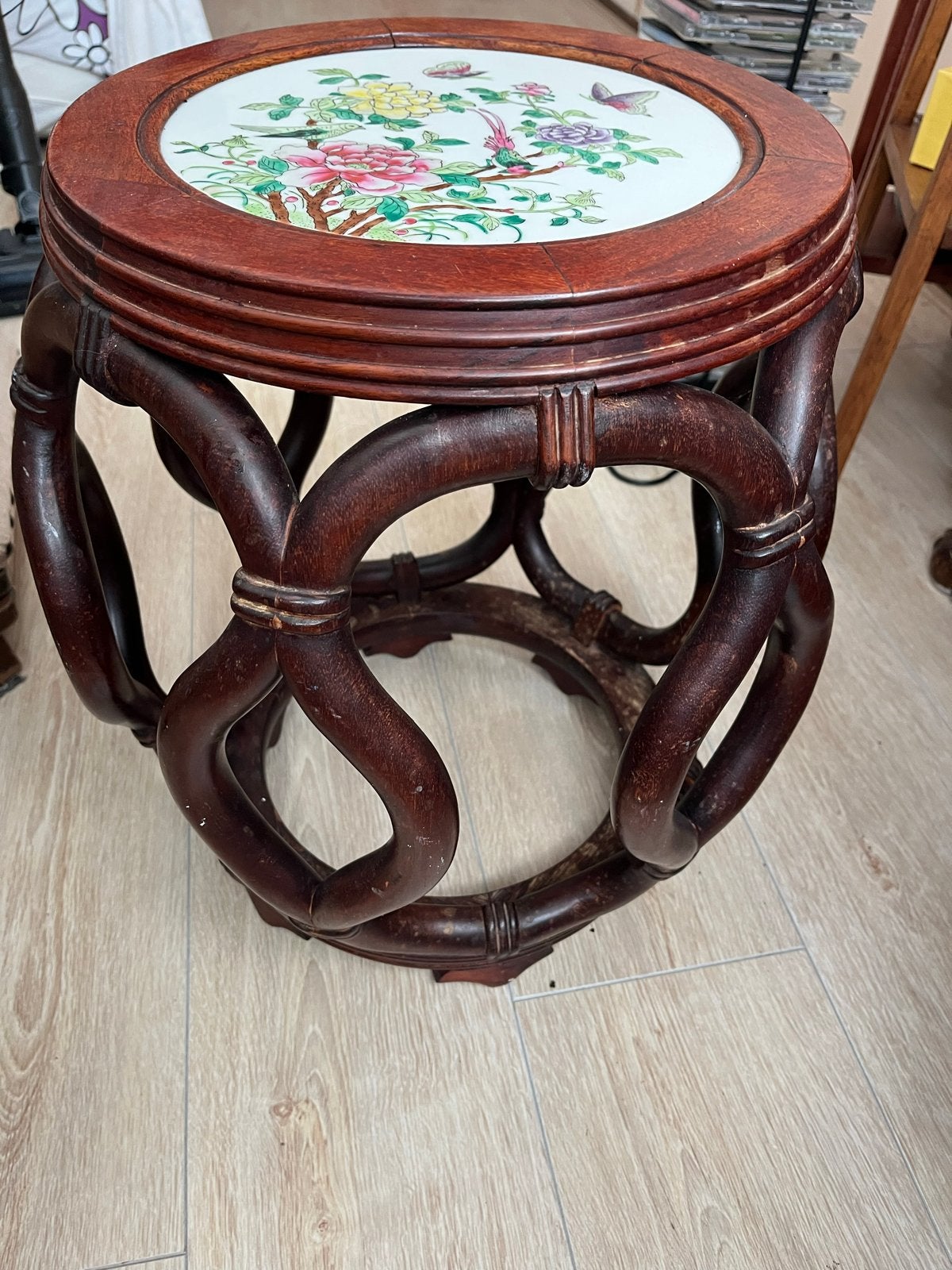 Rotan Tafeltje met Keramisch Blad, Ophalen