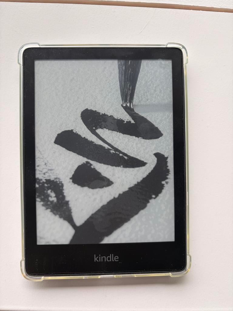 Kindle Paperwhite E-reader met hoesje, Computers en Software, E-readers, 8 GB, Ophalen of Verzenden, Zo goed als nieuw, Touchscreen