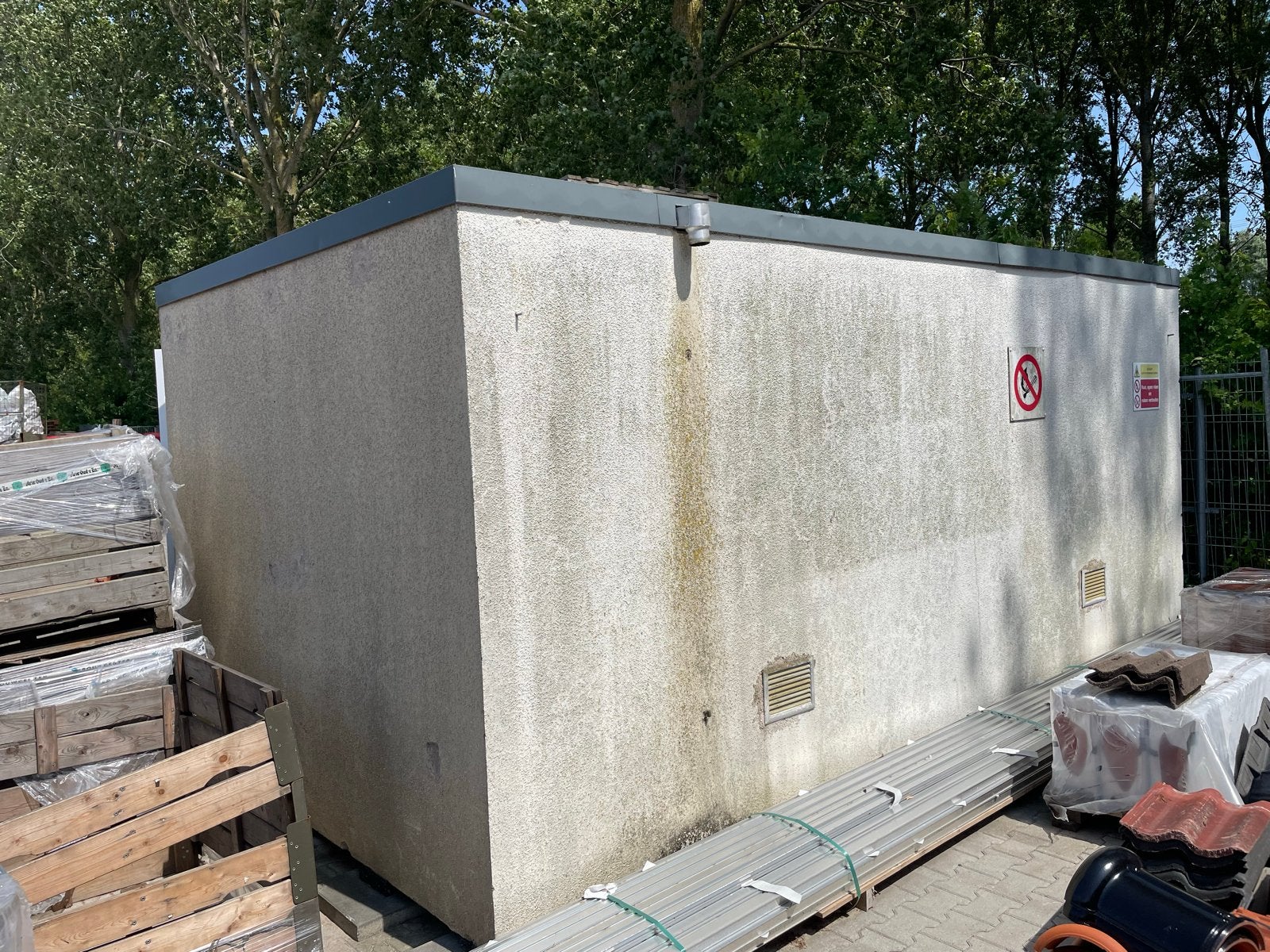 Robuuste opslagcontainer / schuur, Ophalen