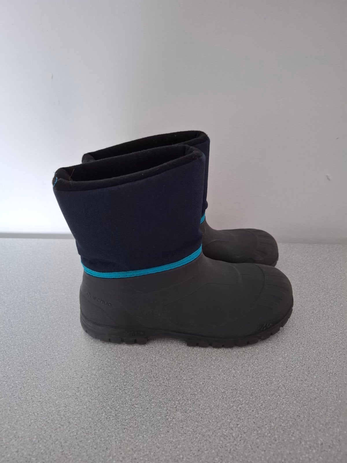 Quechua sneeuw laarzen - Maat 32/33, Gebruikt, Quechua, Jongen of Meisje, Ophalen of Verzenden