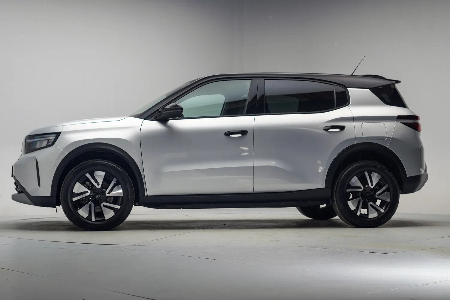 Opel Frontera Electric Edition 44 kWh [ Navi Apple/Android C, Auto's, 0 cilinders, Gebruikt, Frontera, SUV of Terreinwagen