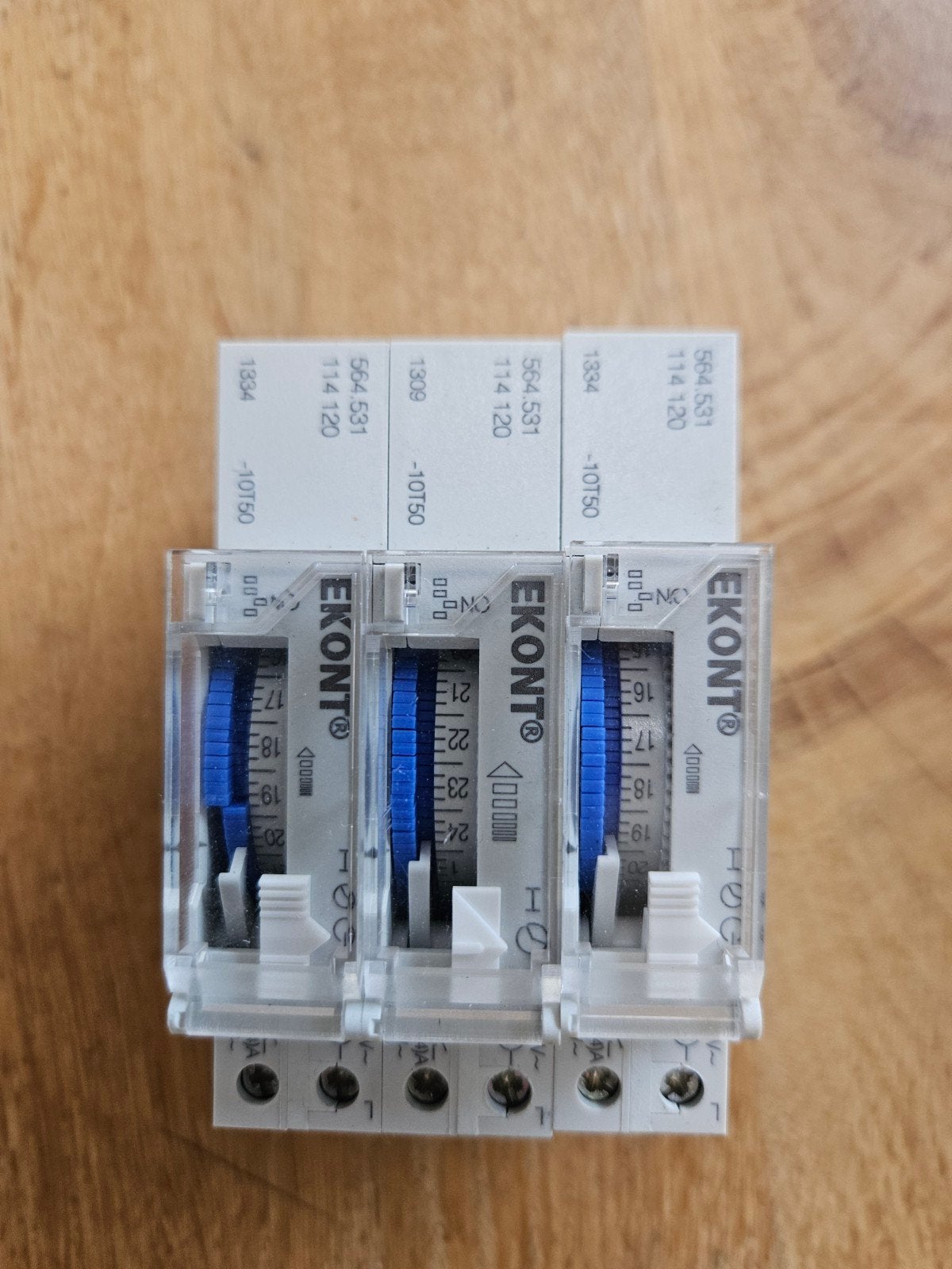 Ekont tijdschakelaars voor in meterkast / DIN rail, Ophalen of Verzenden