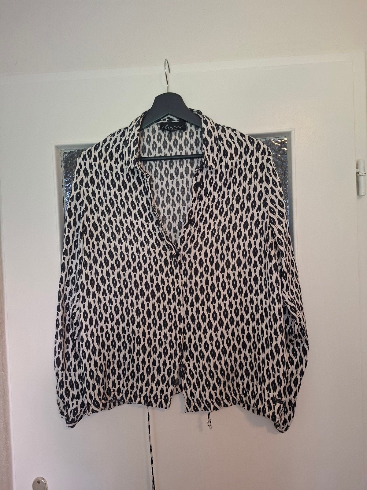 Elvira Collections Blouse Maat 40 Zwart Wit Print, Maat 38/40 (M), Zwart, Ophalen of Verzenden, Zo goed als nieuw