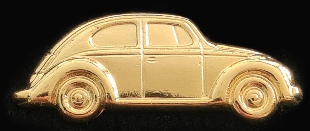 Volkswagen Kever pin- goudkleur, Verzenden, Nieuw, Transport, Speldje of Pin