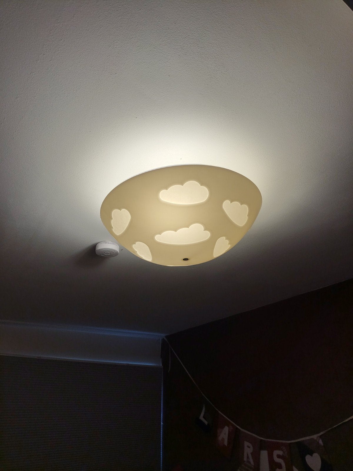 IKEA Skojig Plafondlamp Wolken - Kinderkamerlamp, Wit, Overige stijlen, Gebruikt, Kunststof