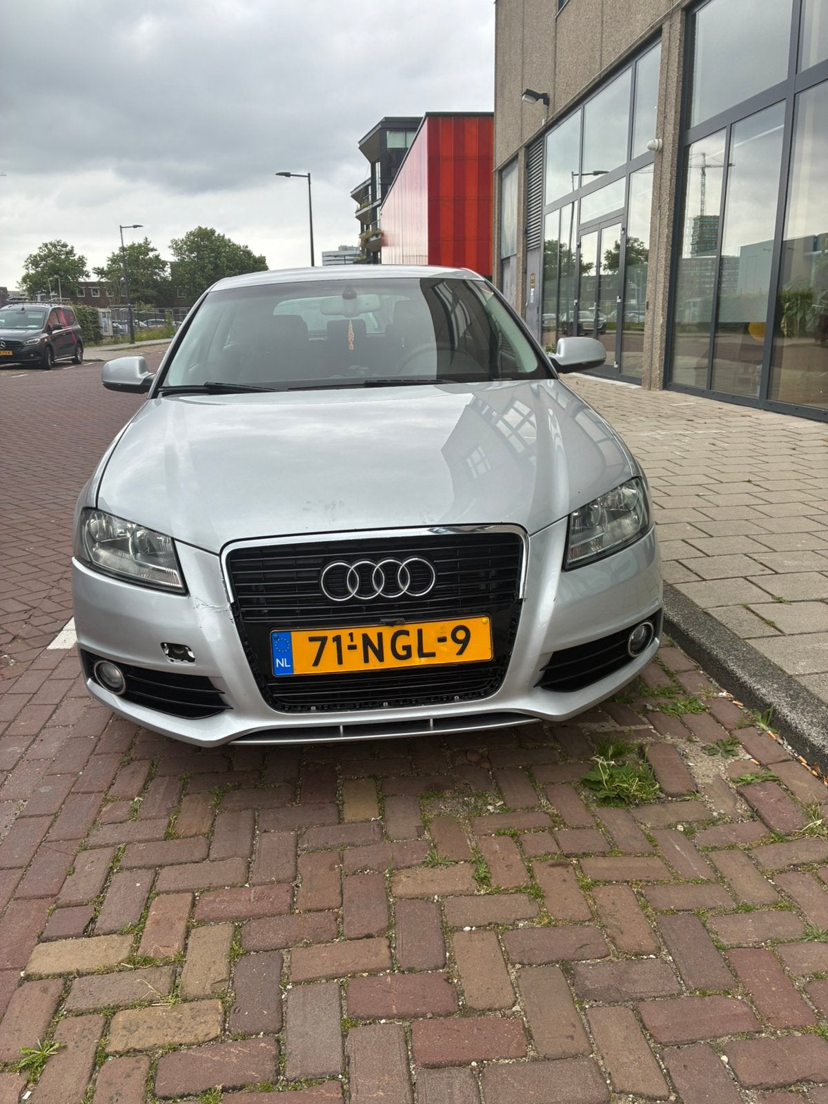 Audi A3 1.2 Tfsi 77KW 3D S-tronic 2010 Grijs, Auto's, 4 cilinders, Origineel Nederlands, 650 kg, 19 km/l