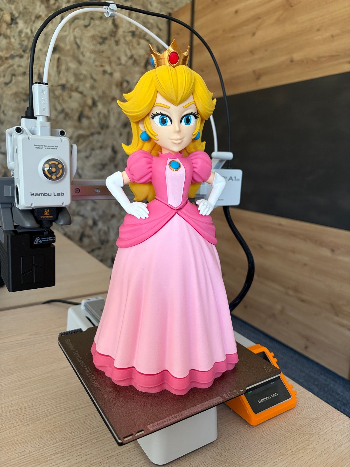 3D Geprinte Princess Peach Decoratie - 32cm Hoog, Ophalen, Nieuw