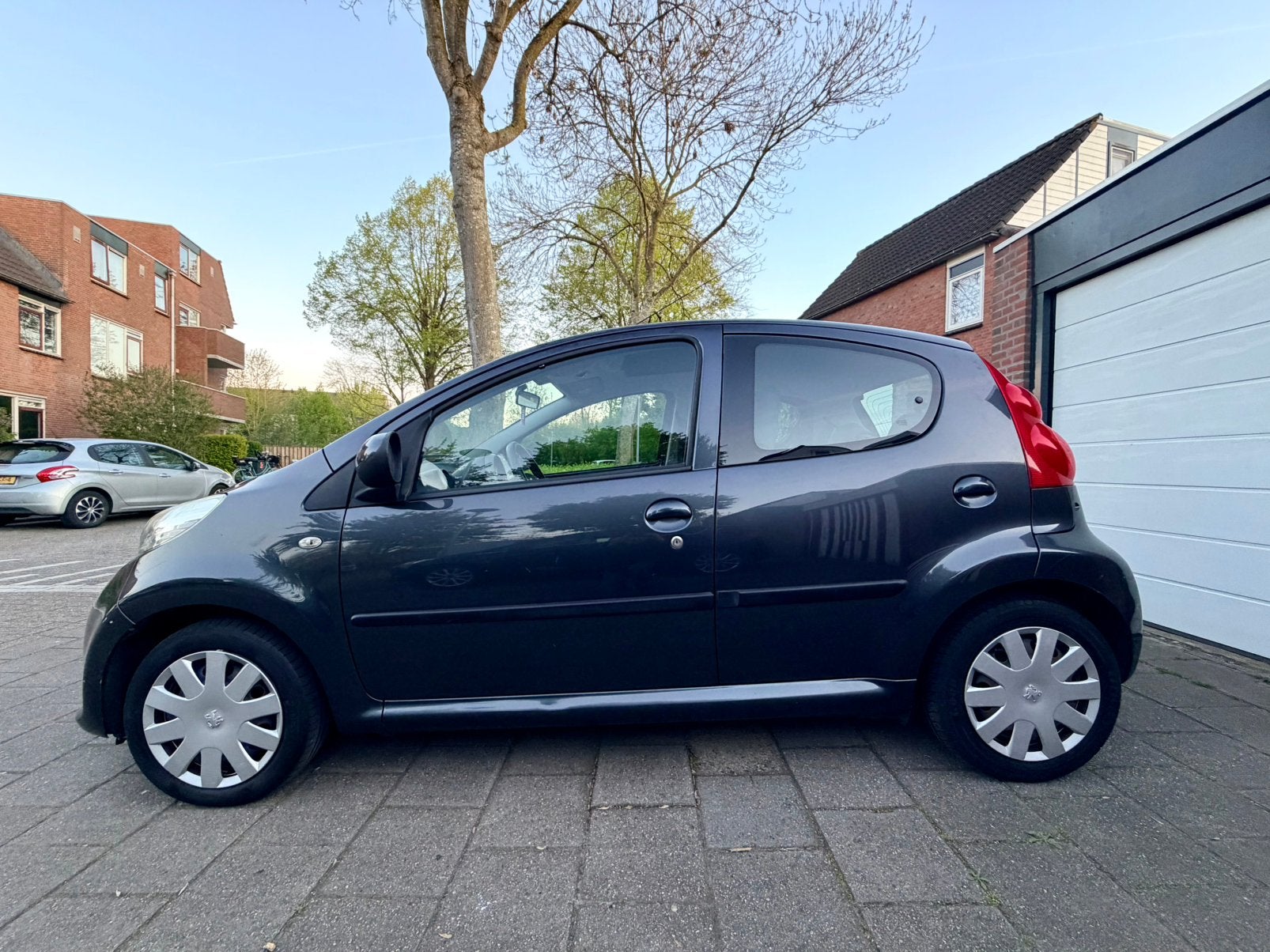 Peugeot 107 | BJ 2007 | 99.794 KM NAP | Pano, Auto's, Peugeot, Voorwielaandrijving, Stof, 4 stoelen, 68 pk