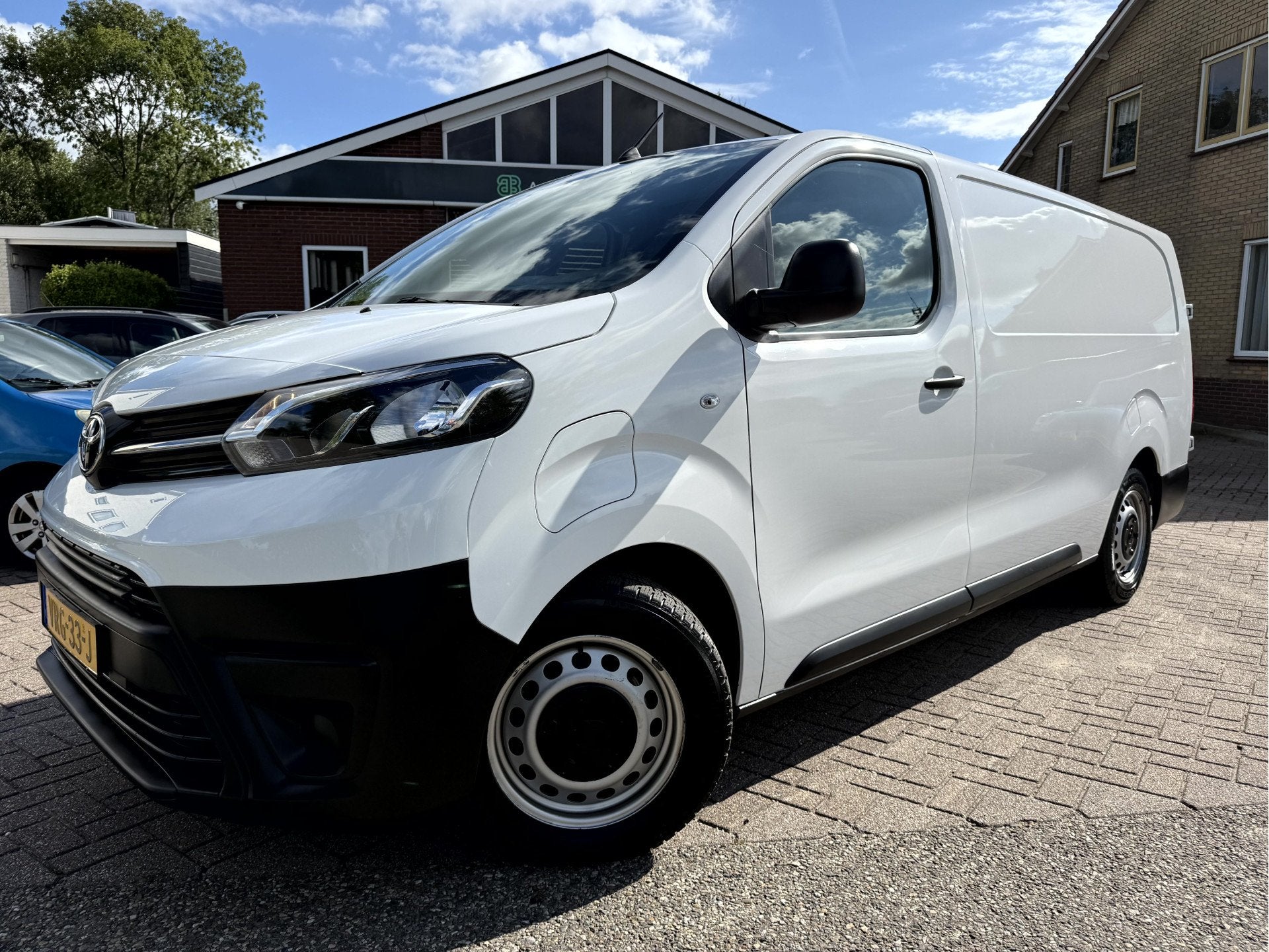 Toyota PROACE Electric Worker Extra Range Cool Comfort Long