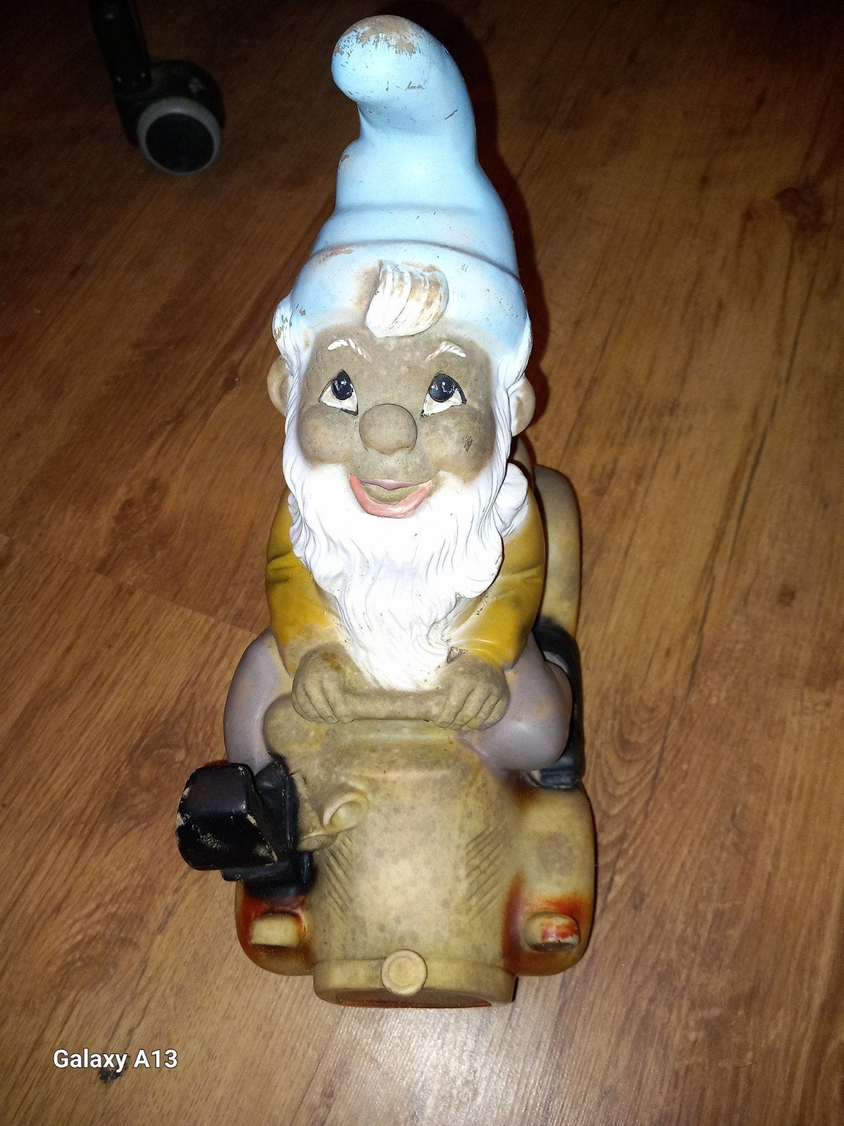 Vintage kunststof tuinkabouter op auto, Ophalen of Verzenden, Gebruikt, Kunststof, Vintage