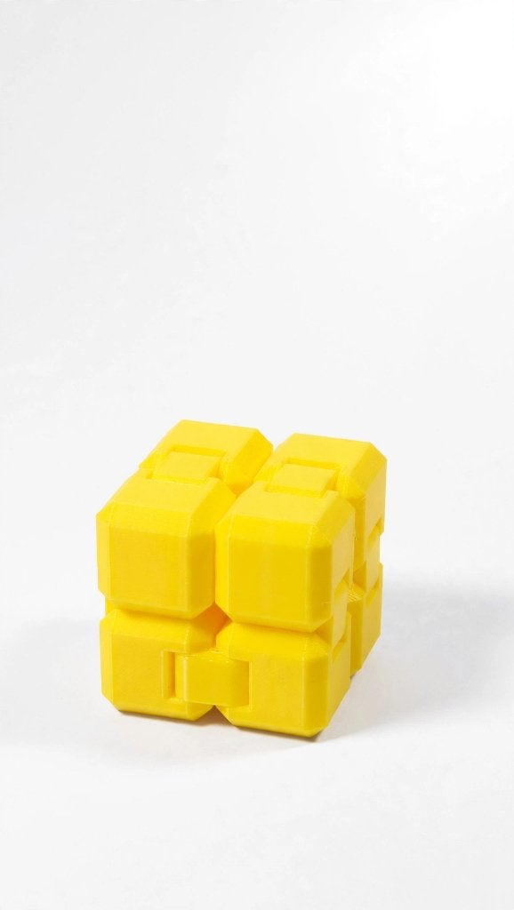 Infinity Cube Geel – Fidget Toy – 3D-geprint, Verzamelen, Verzenden, Nieuw