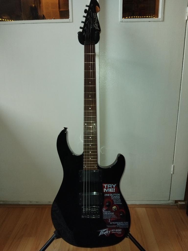 Electrische Gitaar Peavey AT-200 / "Auto-tune" Gitaar, Muziek en Instrumenten, Ophalen of Verzenden, Zo goed als nieuw, Solid body