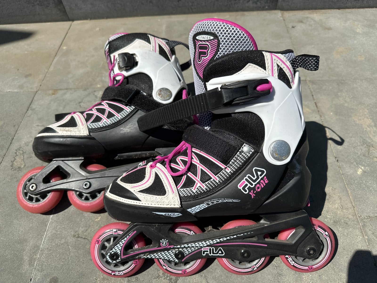 Fila X-One Inline Skates - Zwart/Roze - maat 35-38, Gebruikt, Inline skates 4 wielen, Dames, Ophalen