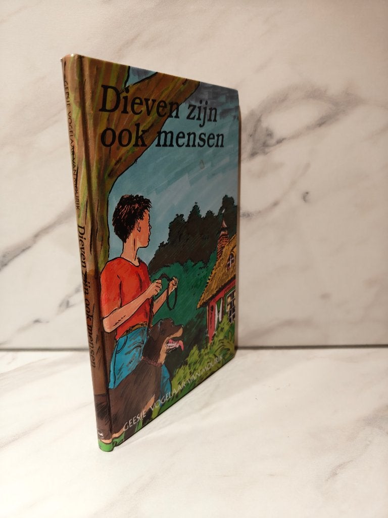 Geesje Vogelaar-van Mourik. Dieven zijn ook mensen, Ophalen of Verzenden, Gelezen, Fictie algemeen