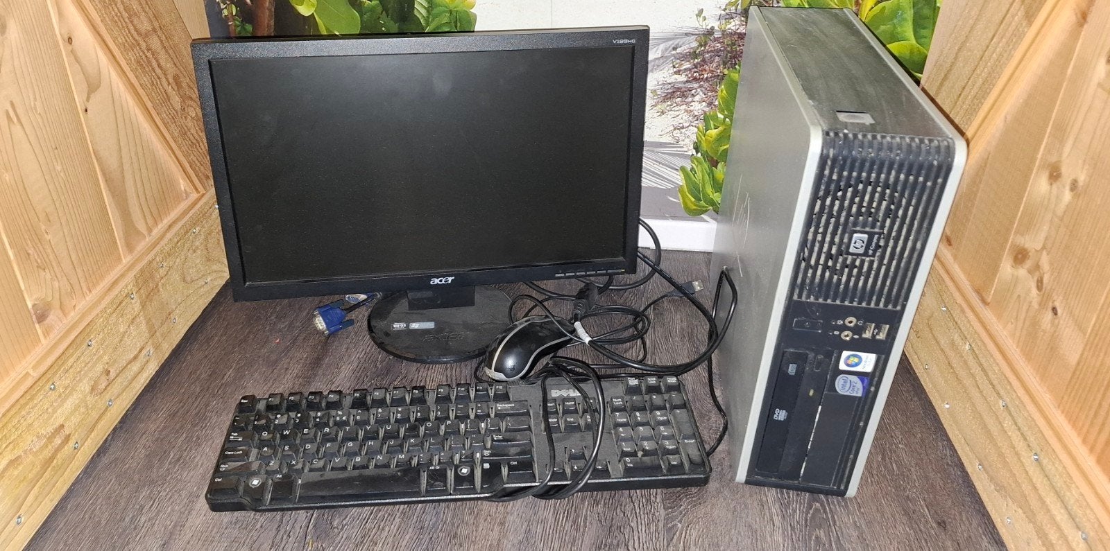 Gebruikte Desktop PC met Monitor, Toetsenbord en Muis, Computers en Software, Ophalen, Gebruikt, HDD, Minder dan 4 GB