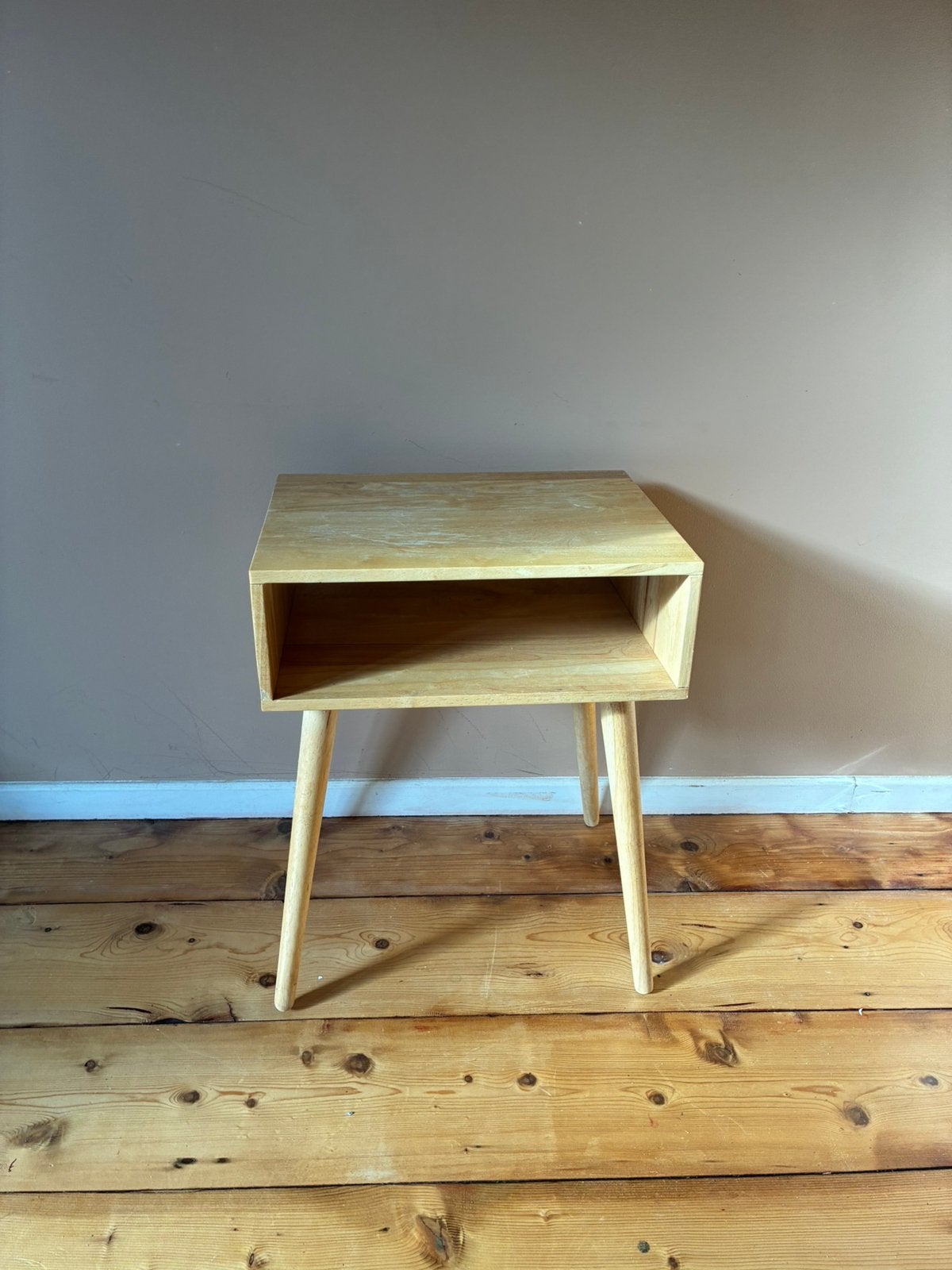 Nachtkastje, Ophalen, Gebruikt, Minder dan 45 cm