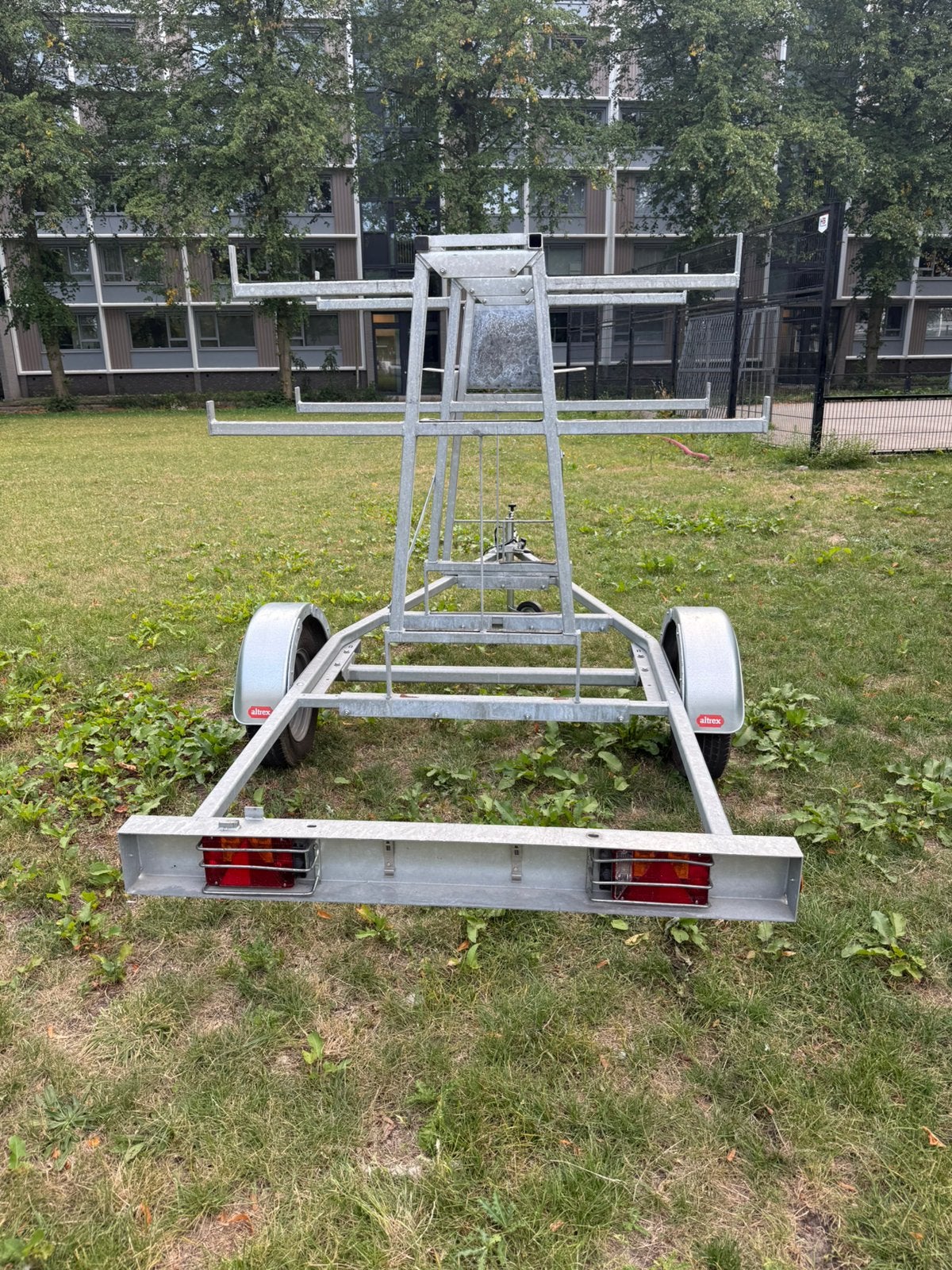 Altrex open Rolsteiger aanhanger 245 cm, Ophalen, Zo goed als nieuw