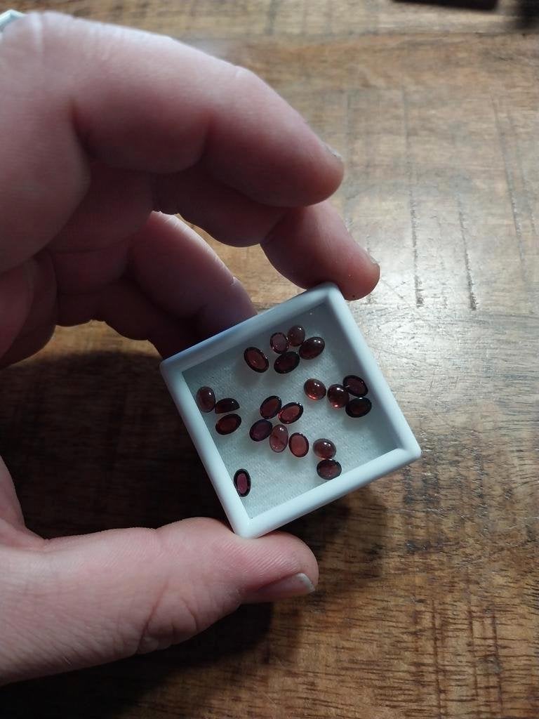 Granaat cabochons 6x4mm, Sieraden, Tassen en Uiterlijk, Ophalen of Verzenden