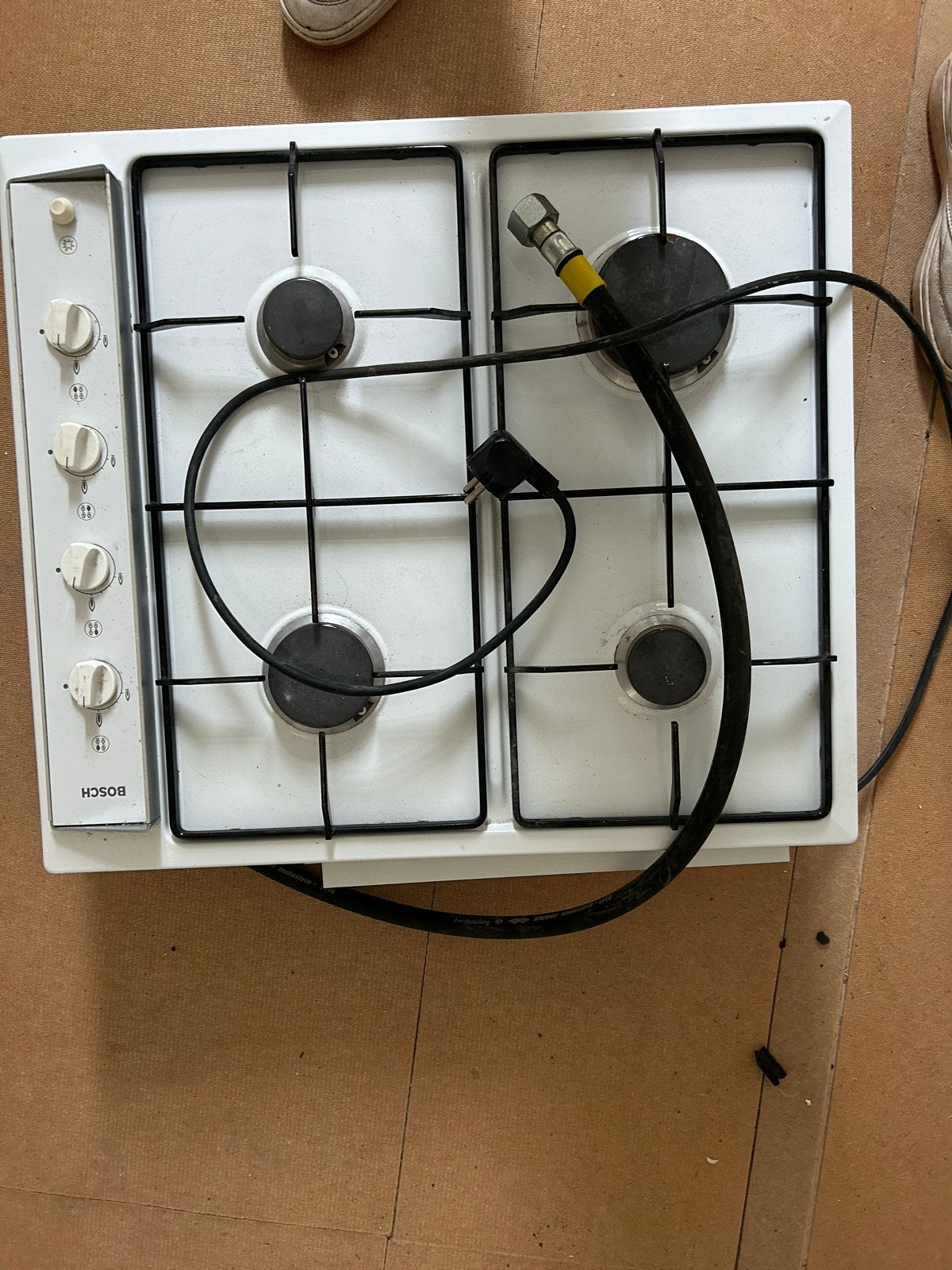 Bosch 4-pits gasfornuis - Inbouw - Wit, Ophalen, Gebruikt, 4 kookzones, Inbouw